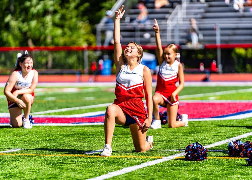 Sideline cheer photo