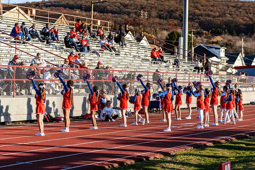 Sideline cheer photo
